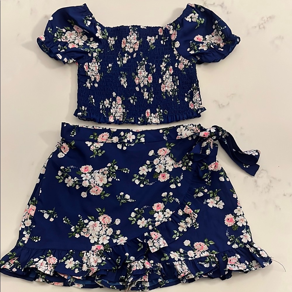 Floral Kids Skirt Set - Blue never worn